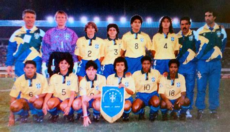 Seleção Checa de Futebol – Wikipédia, a enciclopédia livre.